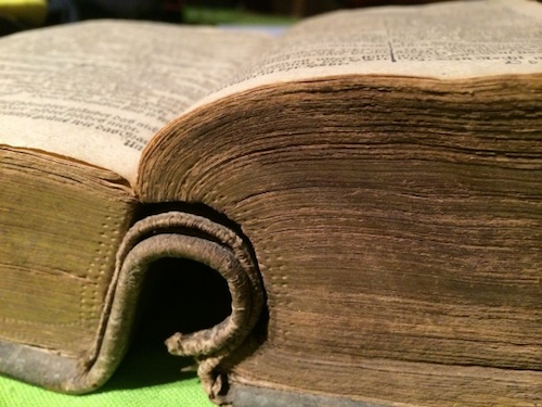 book-bible-old-pages book-bible-old-pages
