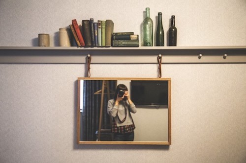mirror-shelf-book